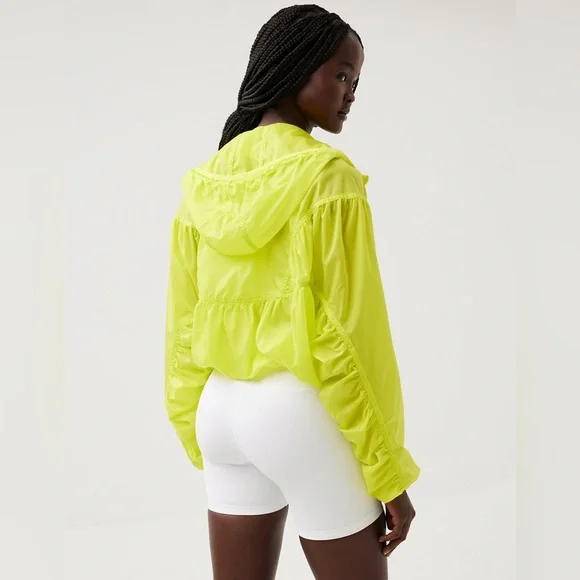 Offline by Aerie - Ripstop Windbreaker Jacket in BLACK - Picture 4 of 5